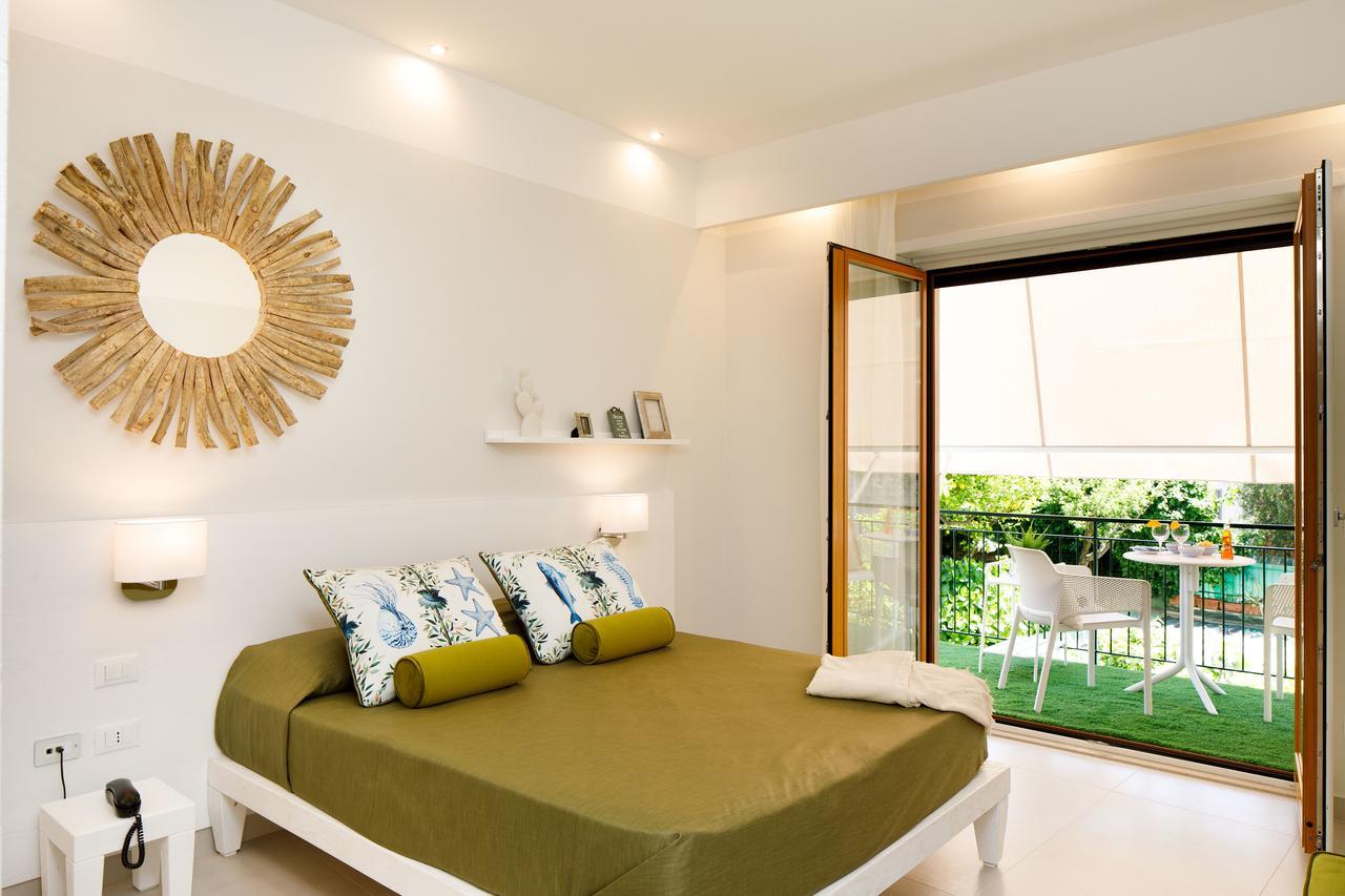 Hotel Melrose Sorrente Extérieur photo